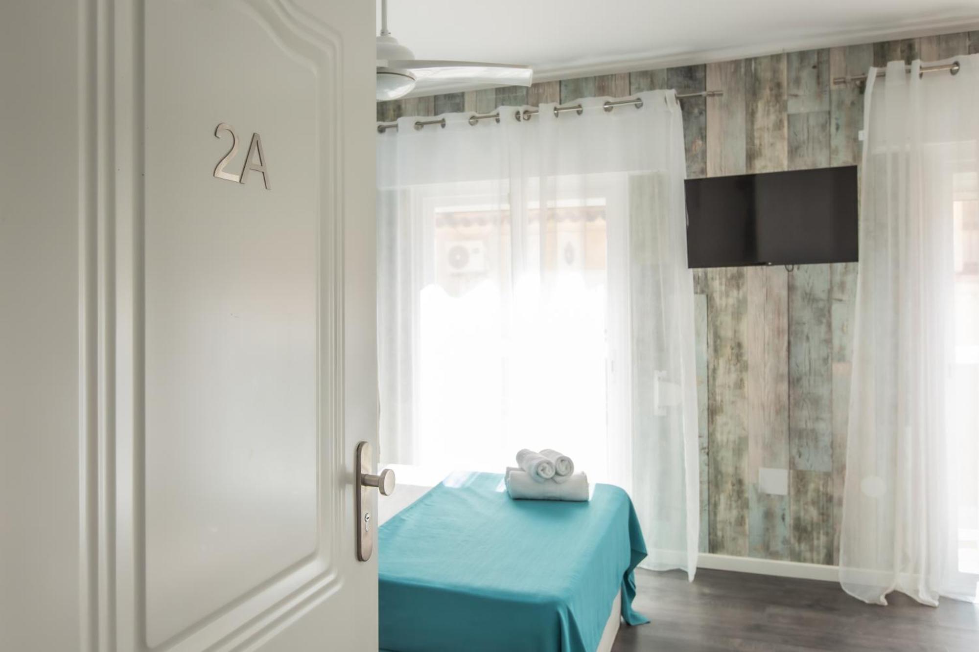 Sunsands Studio Con Balcones 2ºa Playa76 Carihuela Torremolinos Extérieur photo